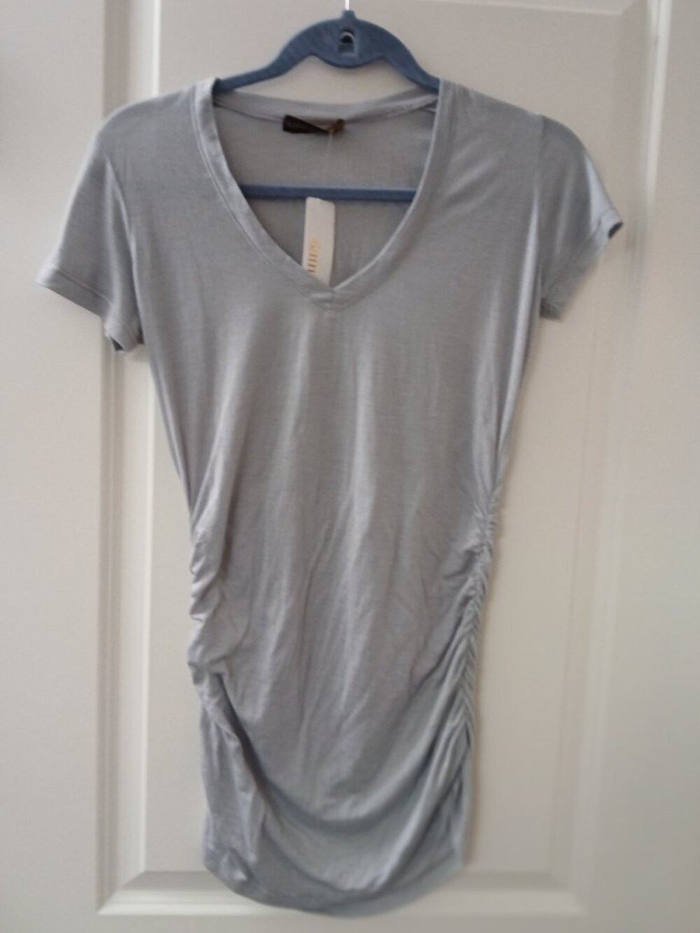 Saint Grace Women's Light Grey V-neck Short Sleeve Side Rouched Top